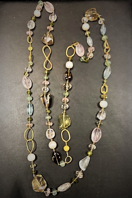 Collana in quarzo rosa, acquamarina, prasiolite. Paola Ferro