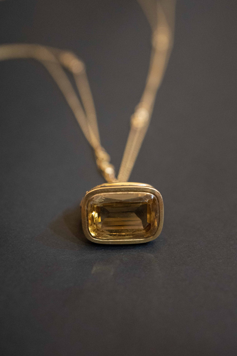 Lunga collana d'epoca in oro 18 KT