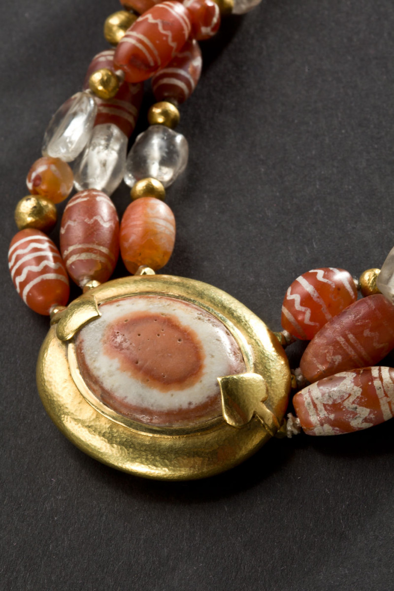 Collana con agate. Civiltà della valle dell’Indo