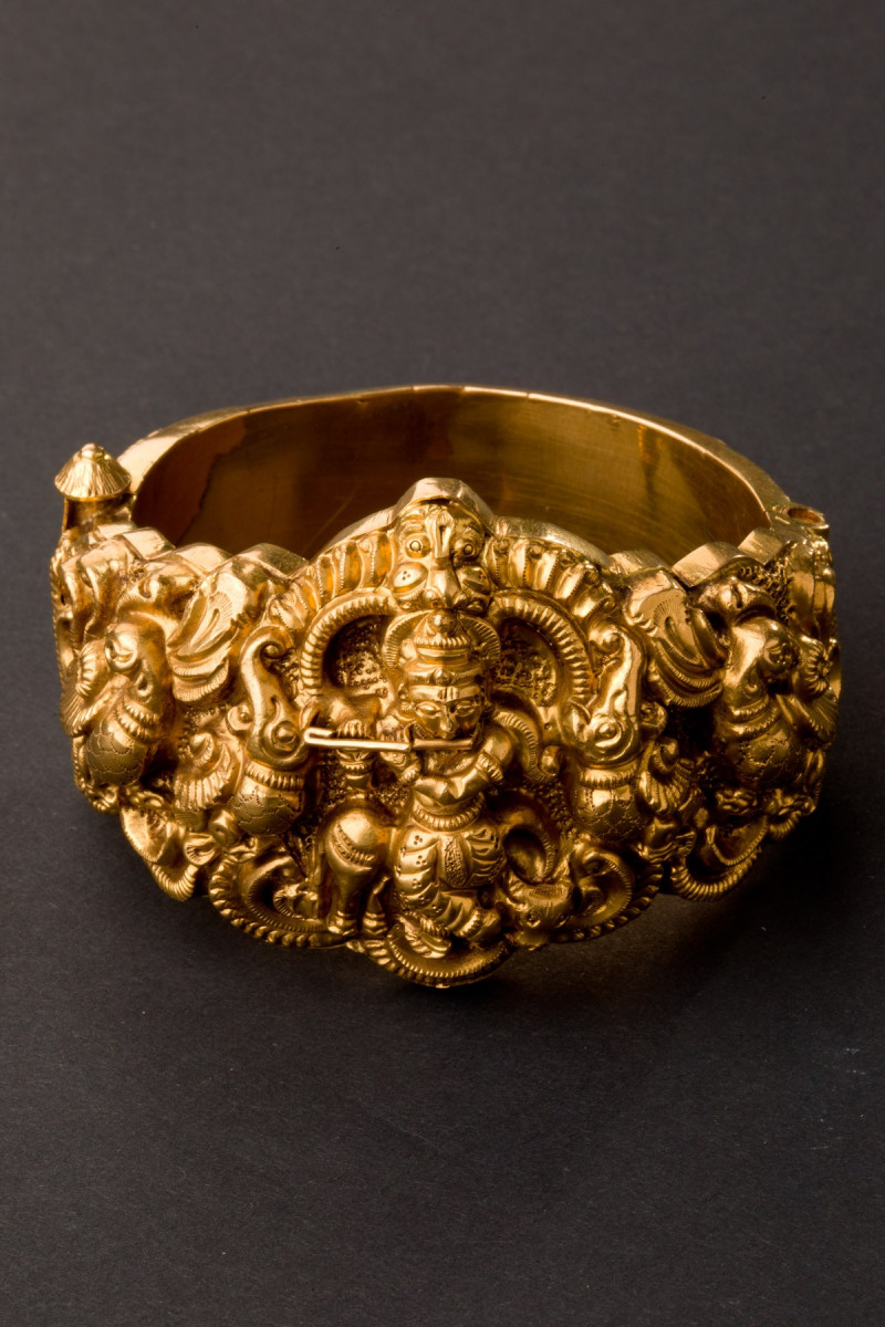 Bracciale in oro. Tamil Nadu, India