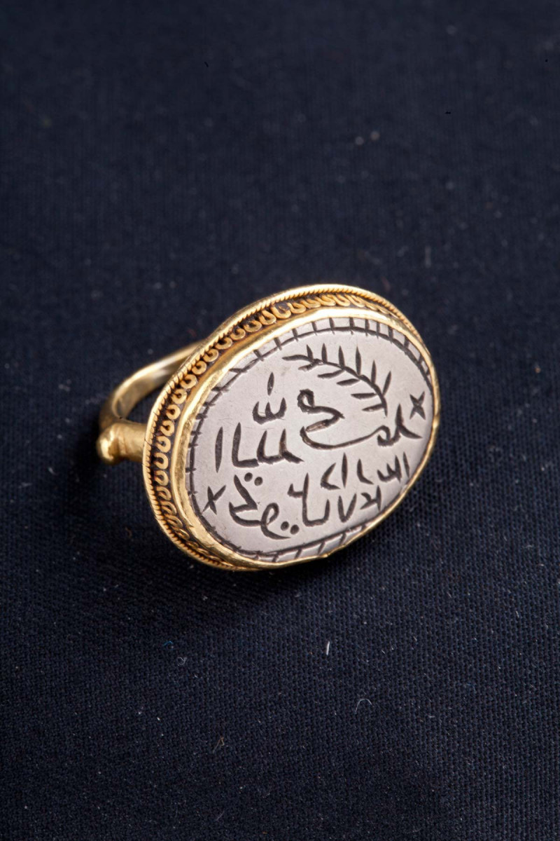 Anello sigillo in oro. Pakistan