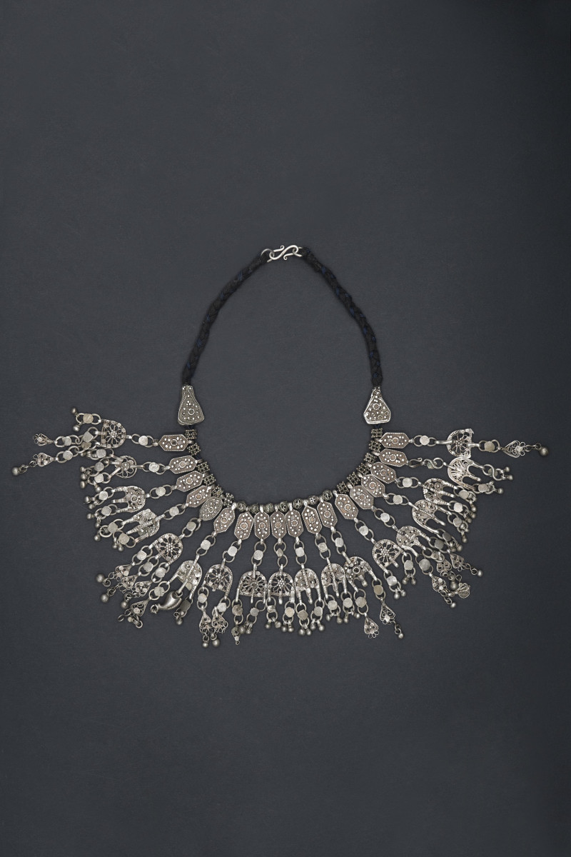 Collana con pendenti in argento. Yemen