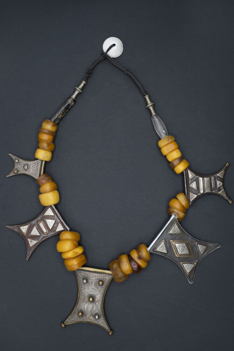 Collana Tuareg con amuleti "tcherot". Mali