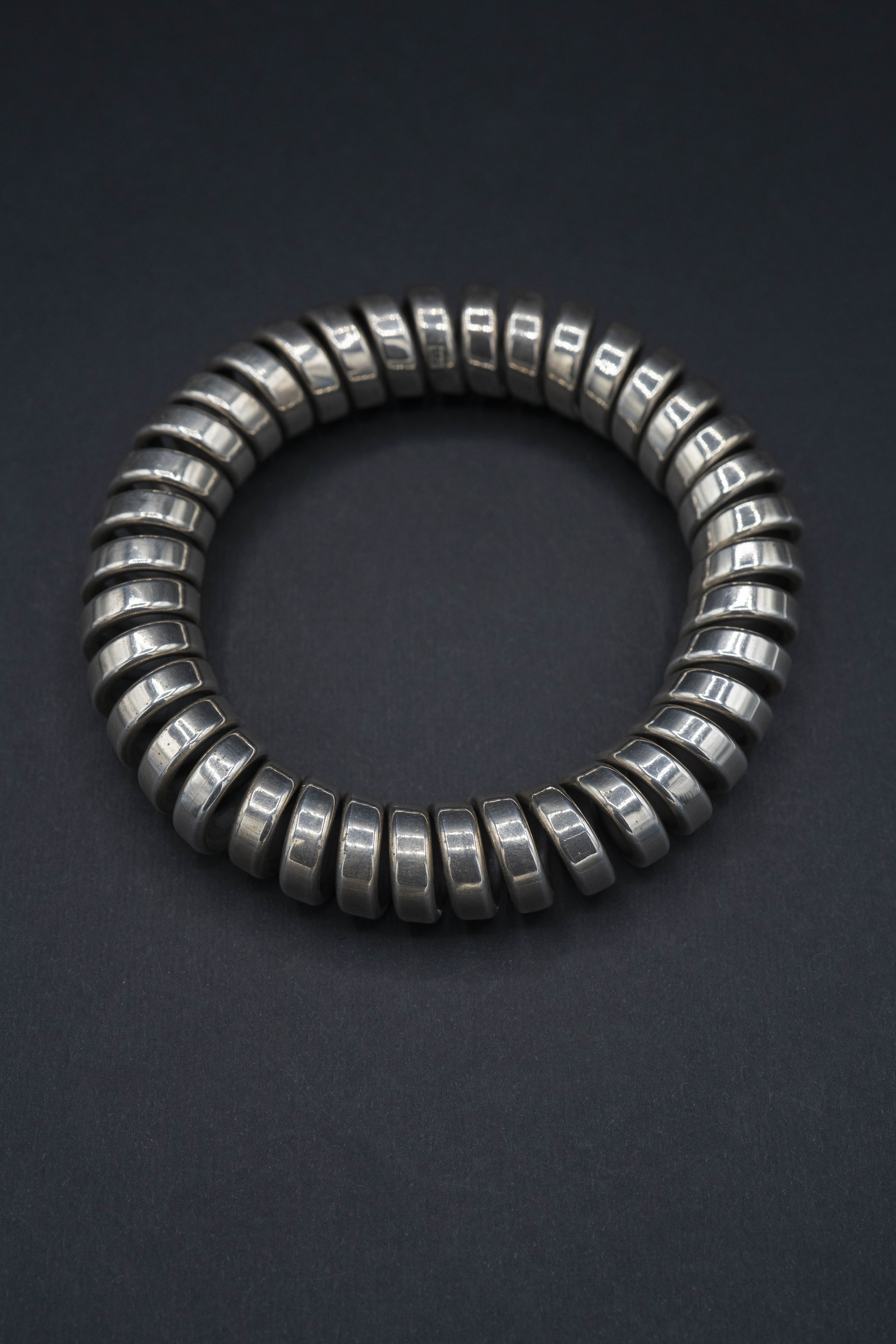 Bracciale a spirale in lega con ricciolo, polsino del braccio superiore